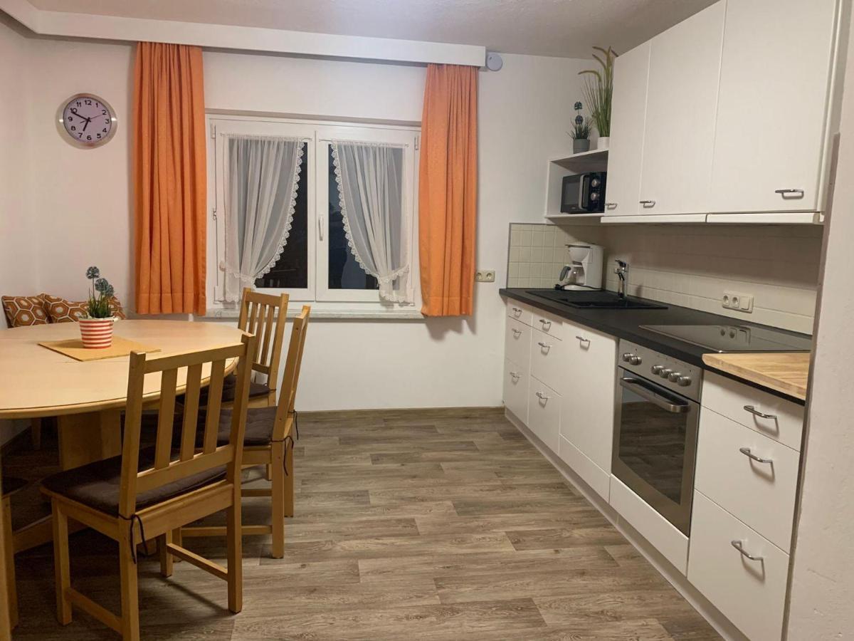 Appartement Haus Angelika à Innerbraz Extérieur photo